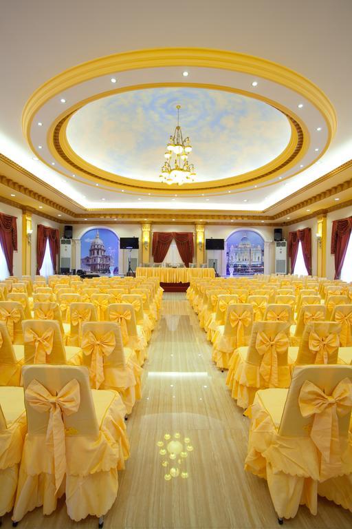 Hotel Grand Town Makassar Eksteriør bilde