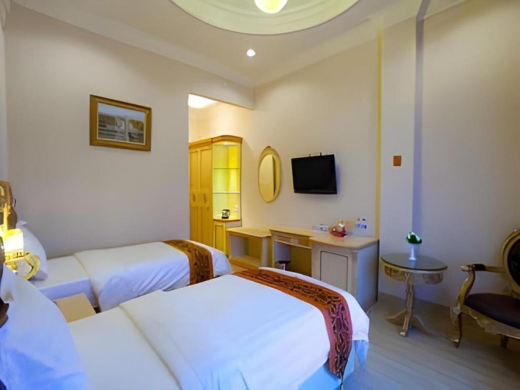 Hotel Grand Town Makassar Eksteriør bilde