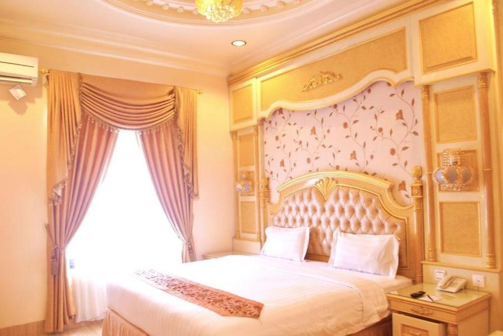 Hotel Grand Town Makassar Eksteriør bilde